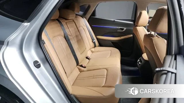 Hyundai Sonata D Edge (DN8) 2024 Серебряный из Кореи, фото 3