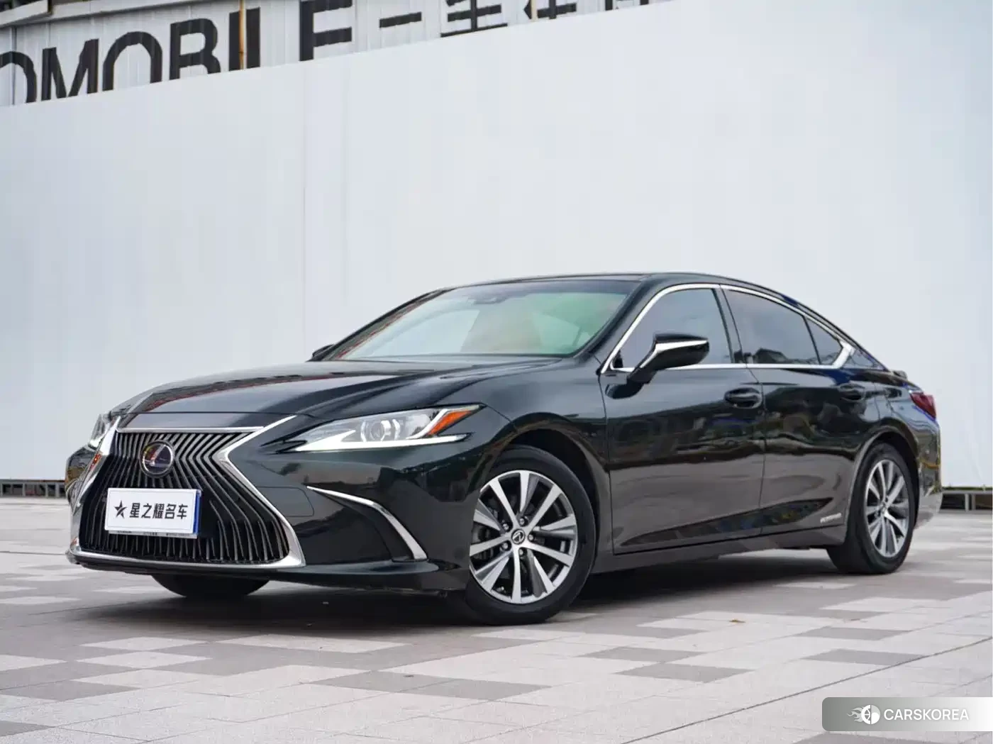 Lexus ES 2021 Черный из Китая, фото 3