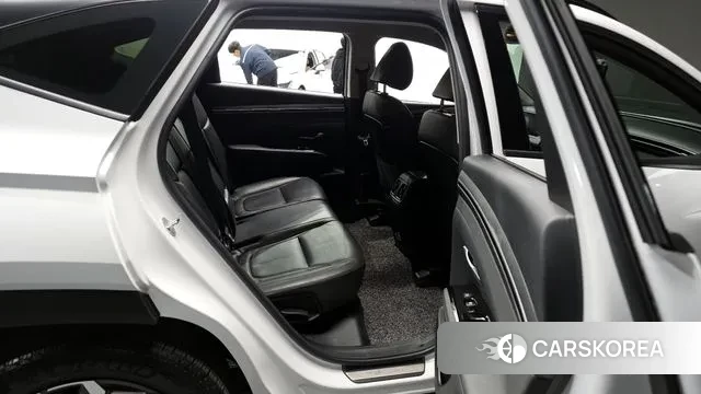 Hyundai Tucson (NX4) 2022 Белый из Кореи, фото 3