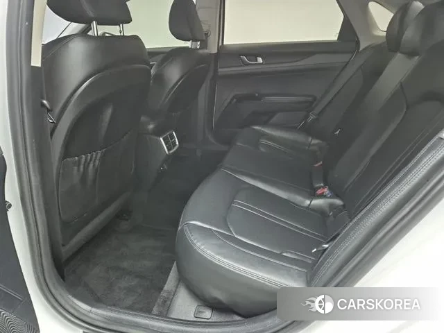 Kia K5 3rd generation 2022 Белый из Кореи, фото 3