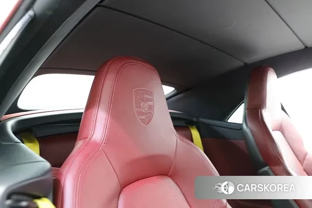 Porsche 911(992) 2020 Белый из Кореи, фото 3