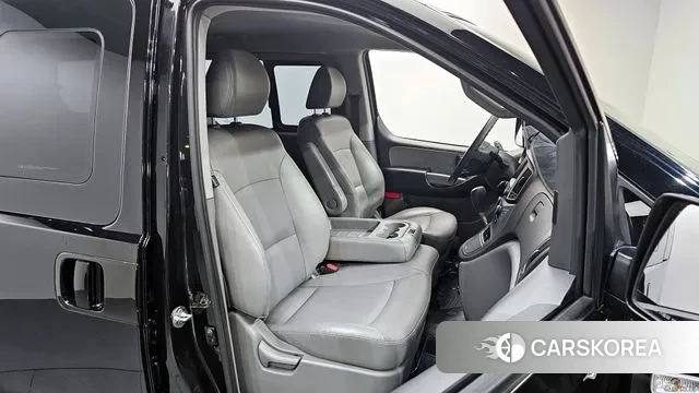 Hyundai The New Grand Starex 2019 Черный из Кореи, фото 3