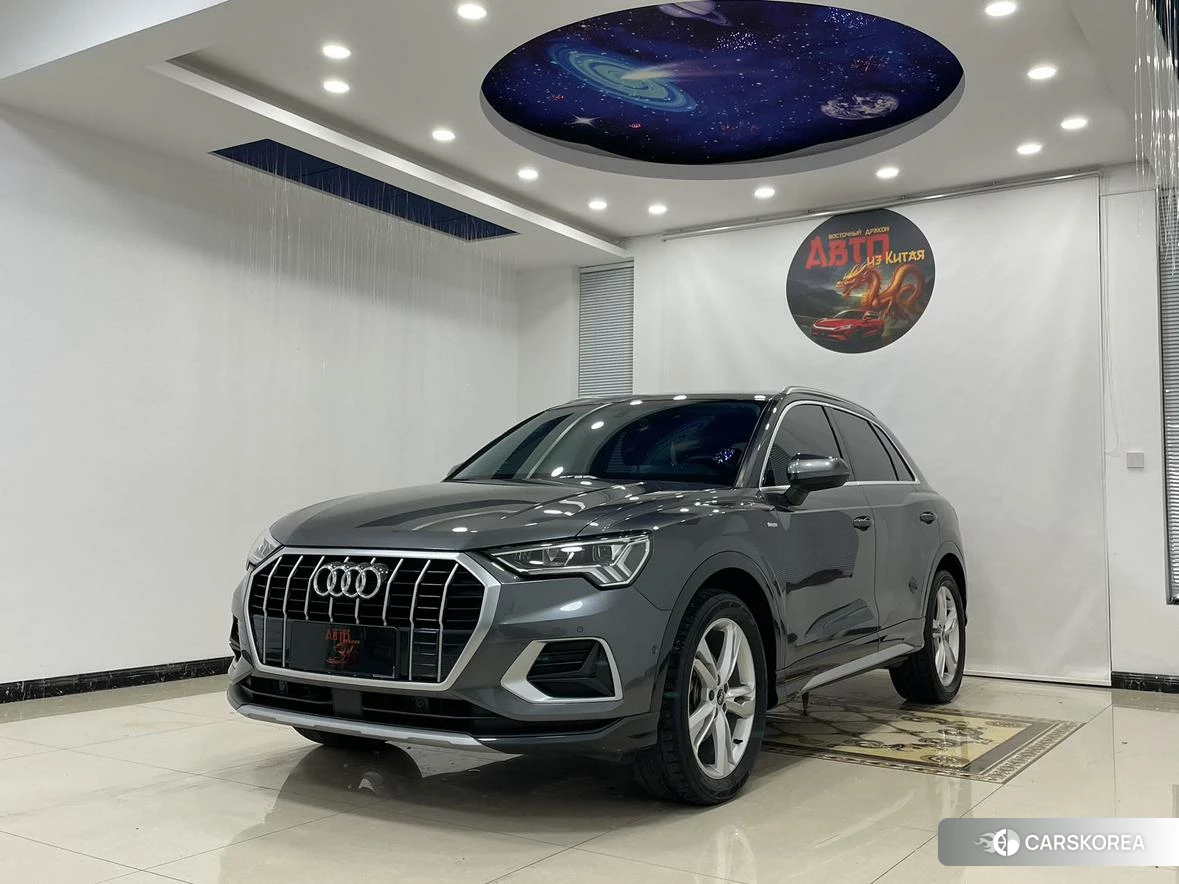Audi Q3 2021 Темно-серый из Китая, фото 3