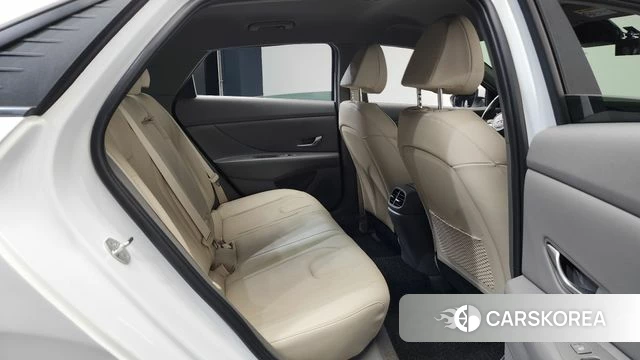 Hyundai Avante (CN7) 2023 Белый из Кореи, фото 3