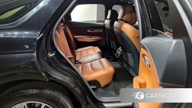 Genesis GV70 2021 Черный из Кореи, фото 3