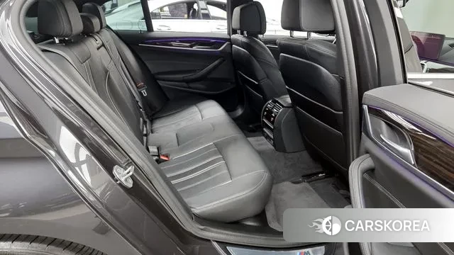 BMW 5 Series (G30) 2020 Серый из Кореи, фото 3