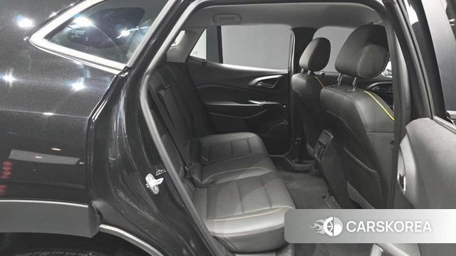 Chevrolet (GM Daewoo) Trax Crossover 2024 Черный из Кореи, фото 3