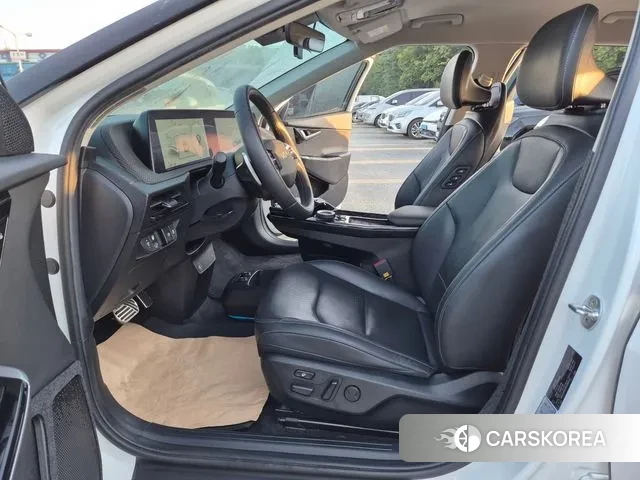 Kia EV6 2022 Белый из Кореи, фото 3