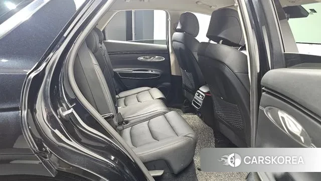 Genesis GV70 2021 Черный из Кореи, фото 3