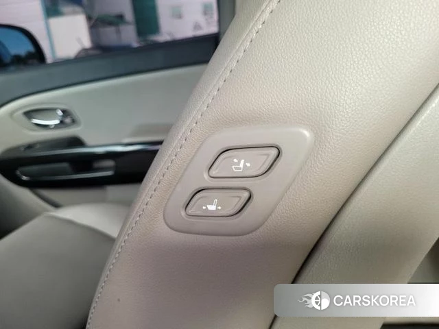 Kia The New Carnival 2020 Белый из Кореи, фото 3