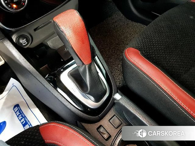 Renault Korea (Samsung) Clio 2019 Белый из Кореи, фото 3