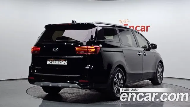 Kia The New Carnival id 2678569 из Кореи 3