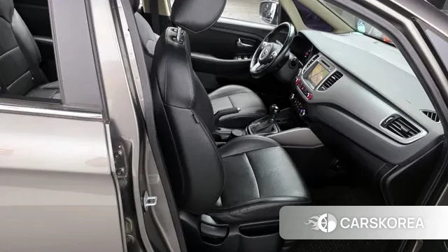 Kia The New Carens 2018 Серебряный из Кореи, фото 3