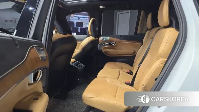 Volvo XC90 second Generation 2019 Белый из Кореи, фото 3