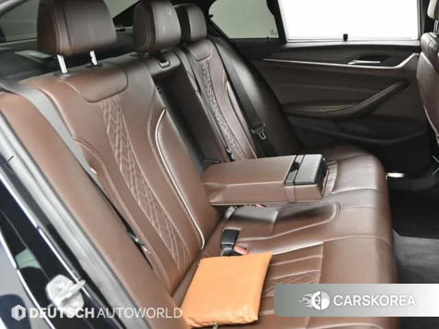 BMW 5 Series (G30) 2018 Черный из Кореи, фото 3