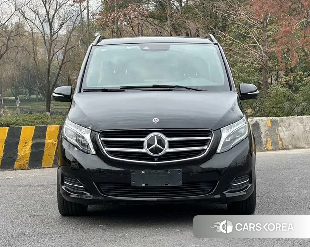 Mercedes-Benz V-class id 4212648 из Китая 3