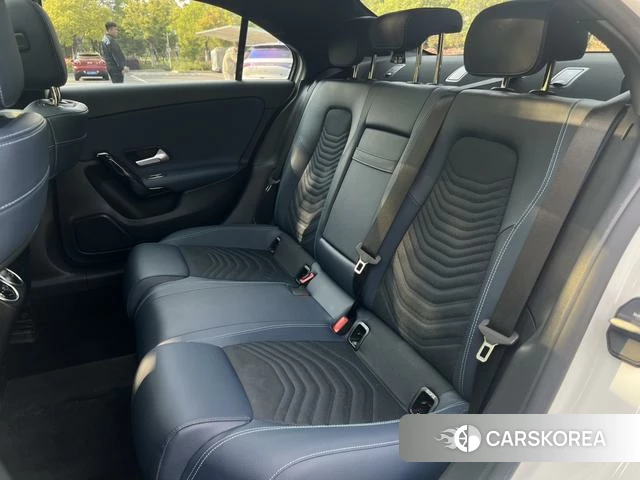 Mercedes-Benz Class A 2020 Белый из Китая, фото 3