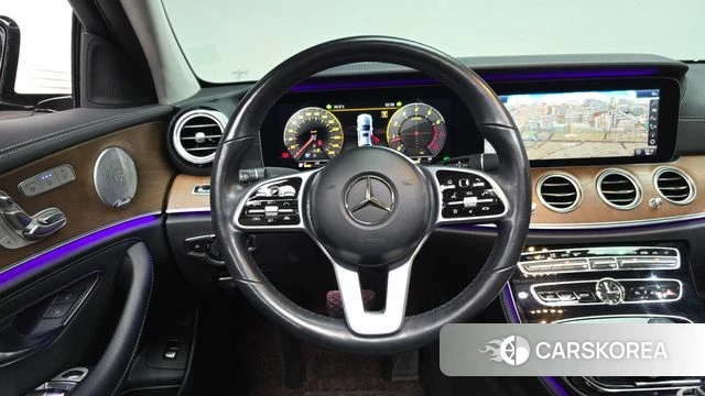 Mercedes-Benz E-Class W213 2019 Белый из Кореи, фото 3