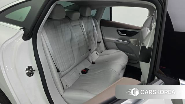 Mercedes-Benz EQE V295 2023 Белый из Кореи, фото 3