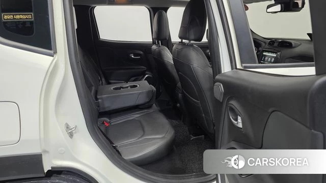 Jeep Renegade 2018 Белый из Кореи, фото 3