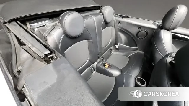 Mini Cooper Convertible 2022 Жемчужный цвет из Кореи, фото 3