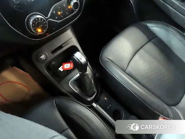 Renault Korea (Samsung) New QM3 2018 Коричневый двухцветный из Кореи, фото 3