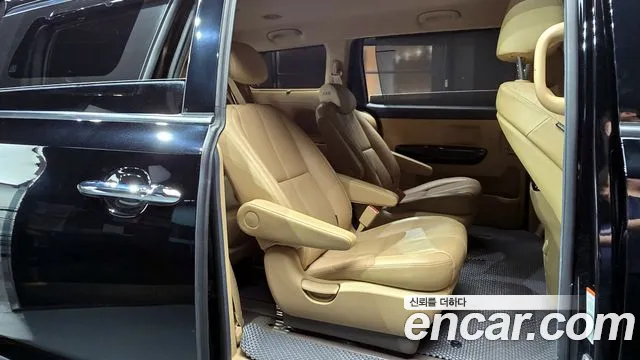 Kia The New Carnival 2019 Черный из Кореи, фото 3