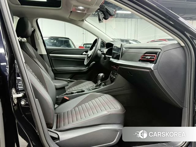 Volkswagen Lavida 2023 Черный из Китая, фото 3