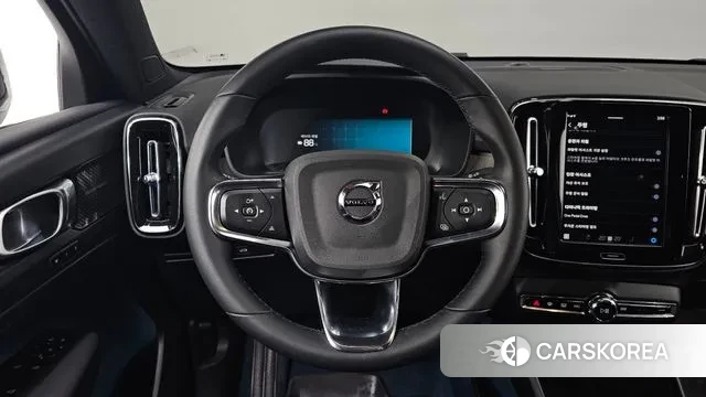 Volvo C40 Richards 2022 Белый из Кореи, фото 3