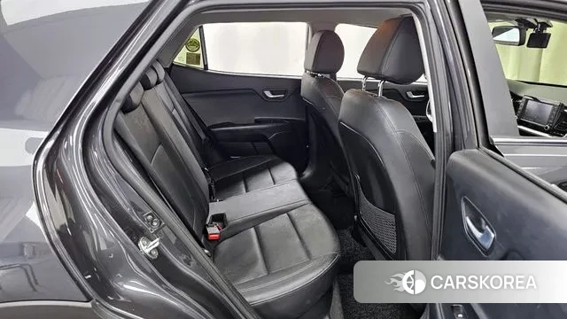 Kia Stonic 2020 Серый из Кореи, фото 3