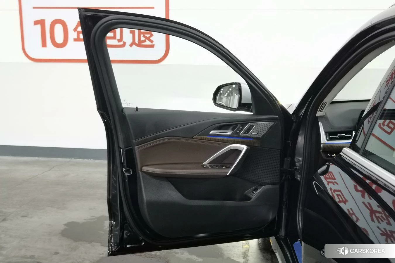 BMW X1 2023 Черный из Китая, фото 3