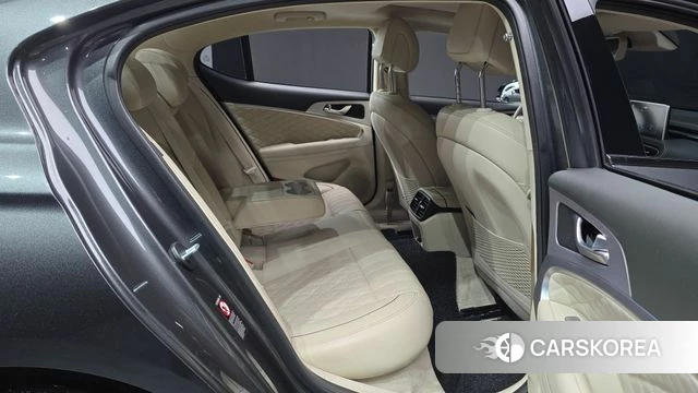 Genesis G70 2018 Серый из Кореи, фото 3