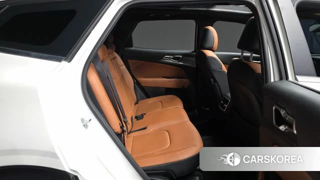 Kia Sportage 5th Generation 2022 Белый из Кореи, фото 3