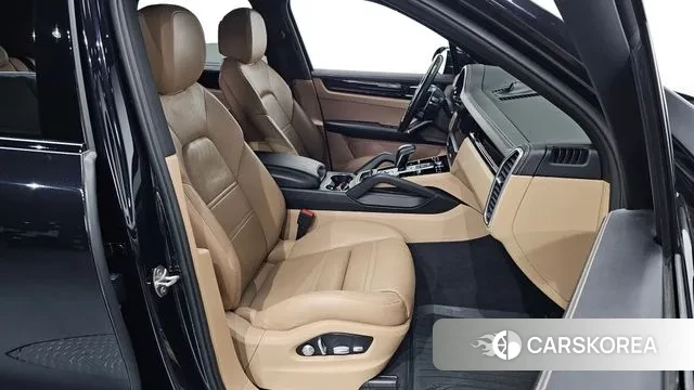 Porsche Cayenne (PO536) 2020 Черный из Кореи, фото 3