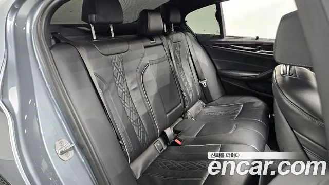 BMW 5 Series (G30) id 2719119 из Кореи 3