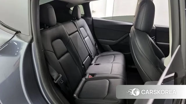 Tesla Model Y 2022 Серый из Кореи, фото 3