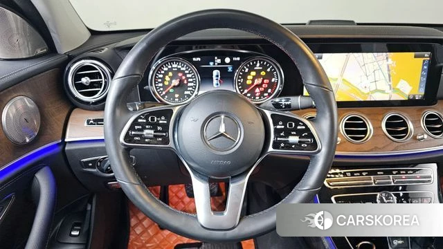 Mercedes-Benz E-Class W213 2019 Белый из Кореи, фото 3