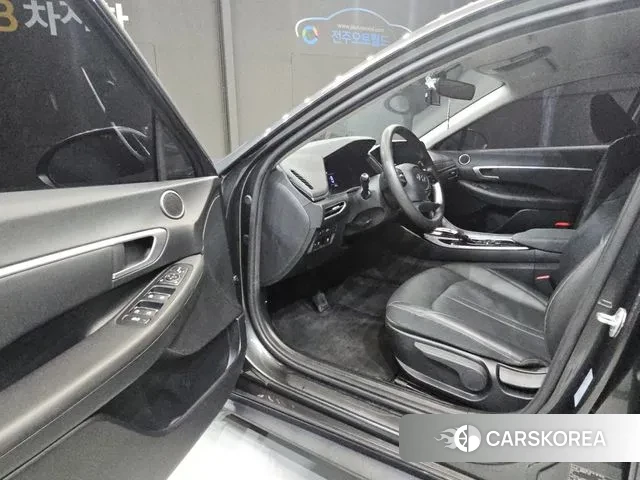 Hyundai Sonata (DN8) 2021 Серый из Кореи, фото 3