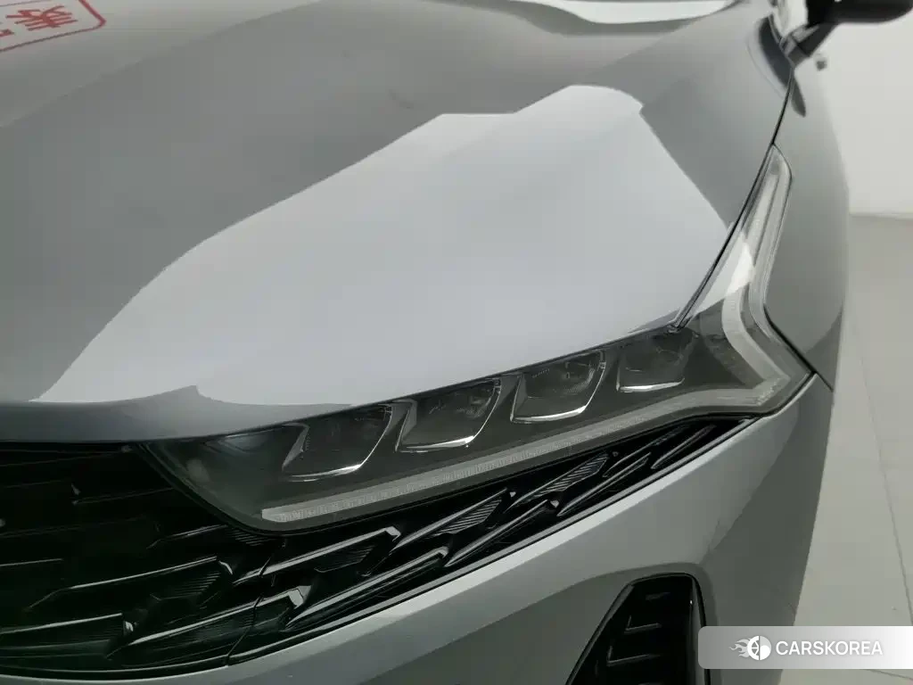 Kia K5 2022 Silver/gray из Китая, фото 3