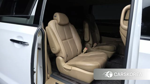 Kia The New Carnival 2018 Белый из Кореи, фото 3