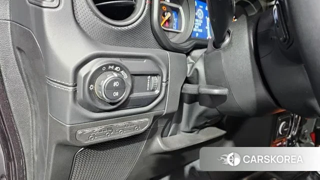 Jeep Wrangler (JL) 2023 Серый из Кореи, фото 3