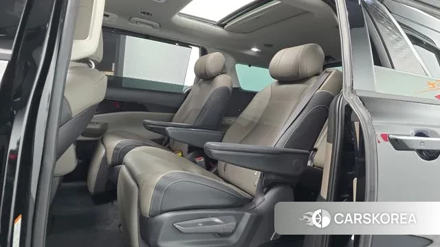 Kia The New Carnival 4th Generation 2024 Черный из Кореи, фото 3