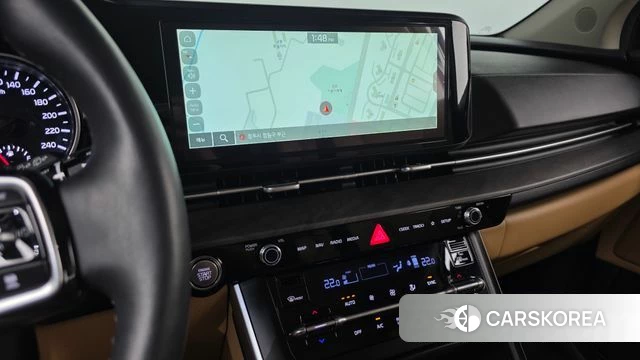Kia Carnival 4th generation 2023 Черный из Кореи, фото 3