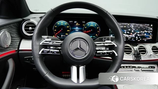 Mercedes-Benz E-Class W213 2023 Серый из Кореи, фото 3