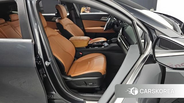 Kia Sportage 5th Generation Hybrid 2024 Серый из Кореи, фото 3