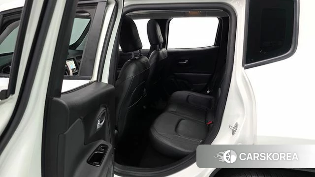 Jeep Renegade 2022 Белый из Кореи, фото 3