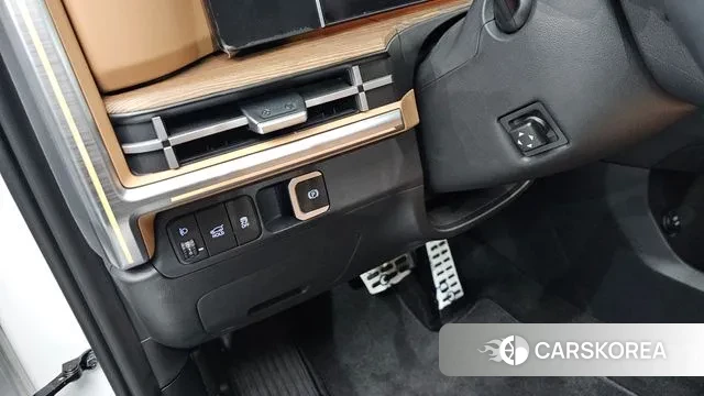 Hyundai Santa Fe (MX5) 2023 Белый из Кореи, фото 3