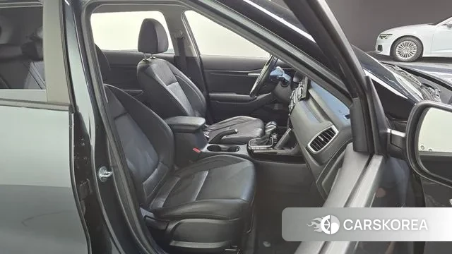 Kia Seltos 2021 Серый из Кореи, фото 3