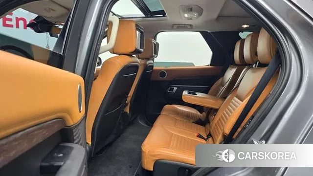 Land Rover Discovery 5 2019 Серый из Кореи, фото 3