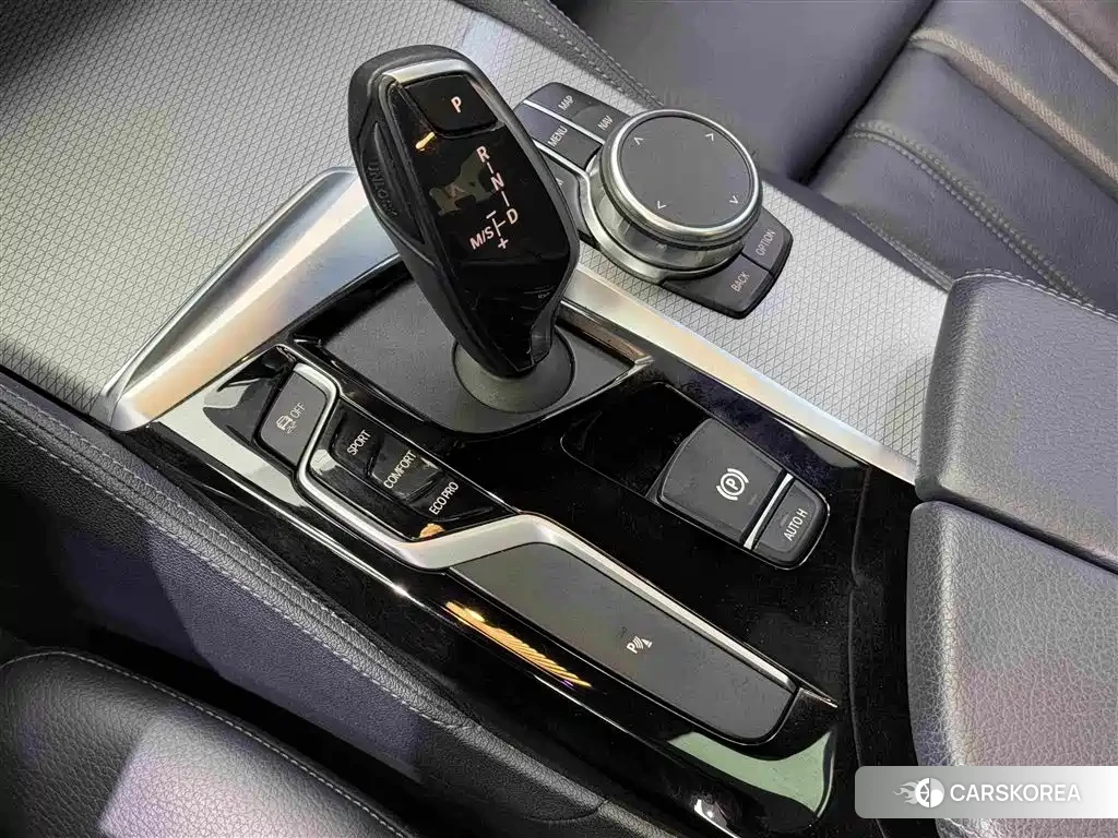 BMW 5 series 2019 Silver/gray из Китая, фото 3